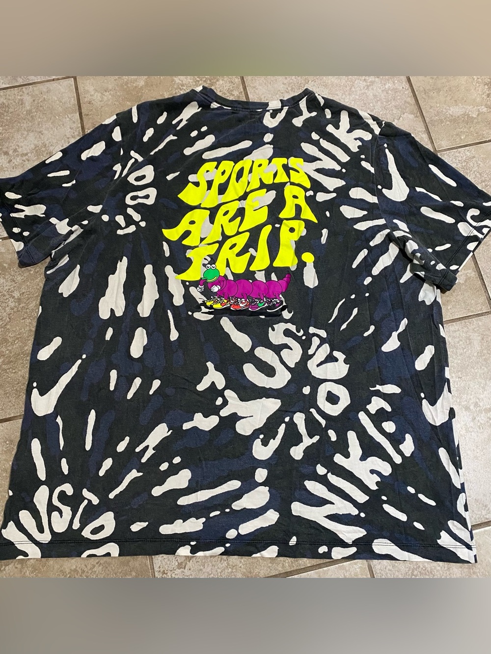 Nike Sports Are A Trip T-Shirt Men’s XXL Tie Dye AOP Caterpillar Graphic Tee